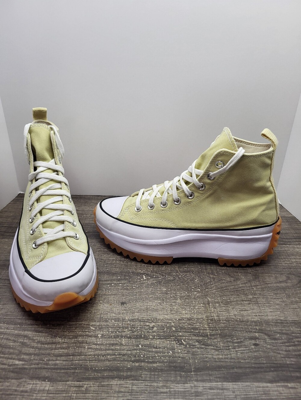 Converse Run Star Hike Platform Womens Size 9 Yellow Gum Athletic Shoes Sneakers